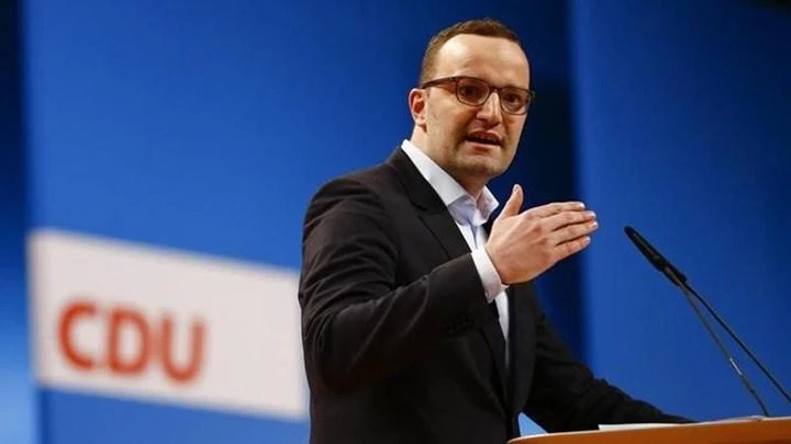 Άρχισε η προεκλογική στο CDU: Έντονη κριτική στη Μέρκελ από τον επίδοξο διάδοχό της, Σπαν